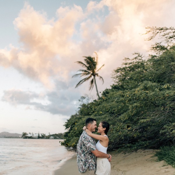 Matt & Anita | Sunrise Session | OAHU